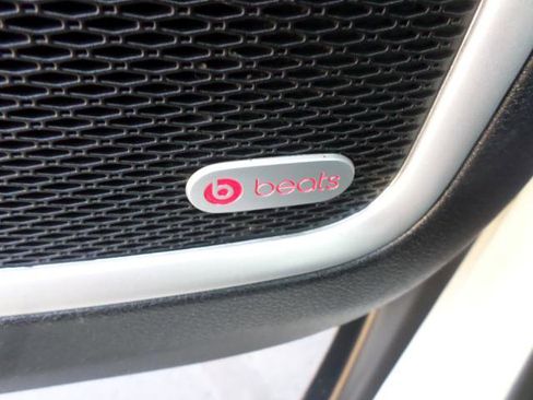 Used 2018 Jeep Compass Limited w/ Navigation Group image 38