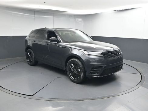 New 2025 Land Rover Range Rover Velar Dynamic SE AWD/4WD image 24