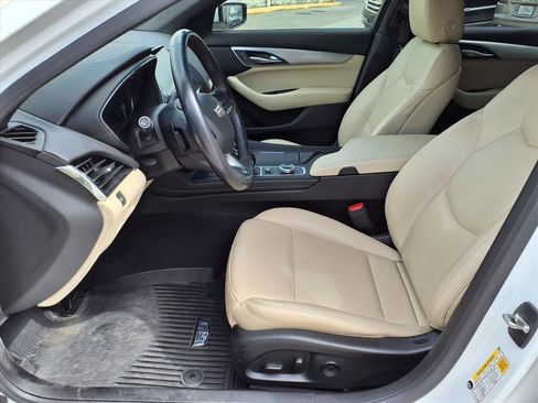 Used 2024 Cadillac CT5 Luxury image 13