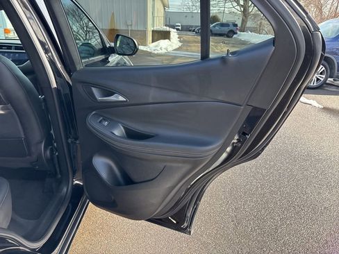 Used 2021 Buick Encore GX Preferred image 9
