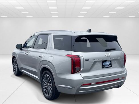Used 2024 Hyundai Palisade Calligraphy image 5