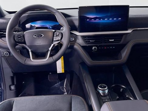 New 2026 Ford Explorer Tremor w/ Tremor Ultimate Package AWD/4WD image 28