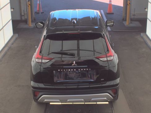 Used 2025 Mitsubishi Eclipse Cross Black Edition image 7