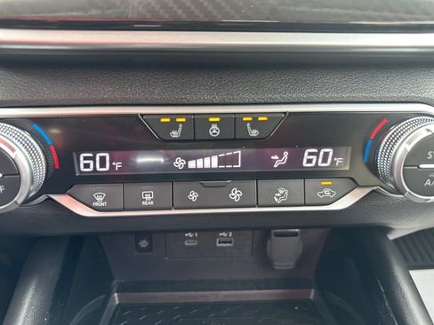 Used 2023 Nissan Altima 2.0 SR FWD image 30