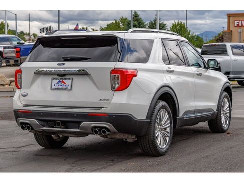Used 2023 Ford Explorer King Ranch w/ Technology Package AWD/4WD image 3