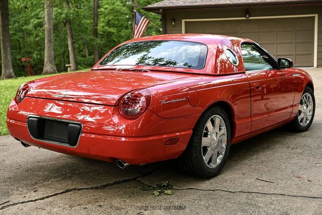 Used 2002 Ford Thunderbird RWD image 8