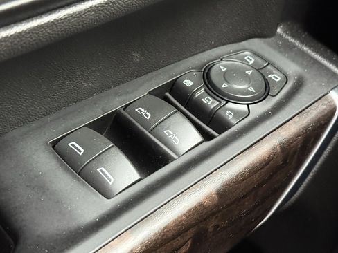 Used 2021 GMC Sierra 2500 Denali image 25