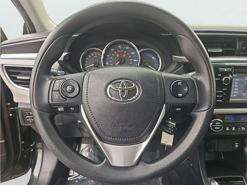 Used 2015 Toyota Corolla LE FWD image 22