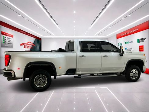Used 2021 Chevrolet Silverado 3500 High Country AWD/4WD image 8