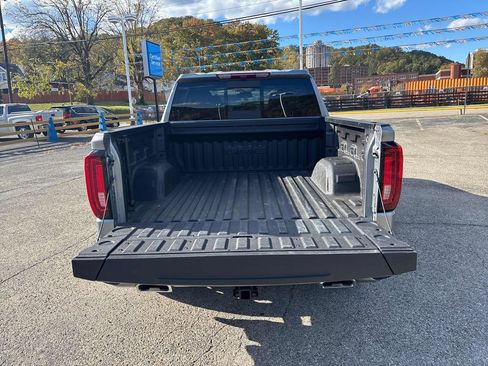 Used 2025 GMC Sierra 1500 Denali image 46