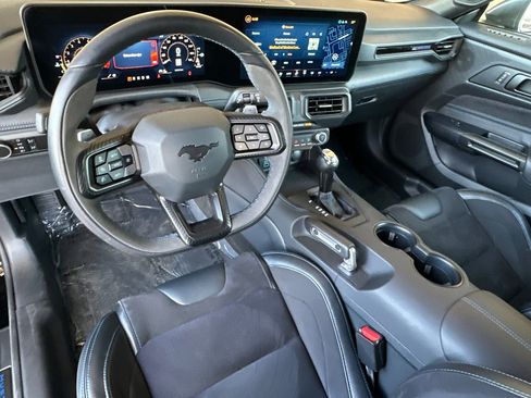 Used 2025 Ford Mustang Dark Horse RWD image 13
