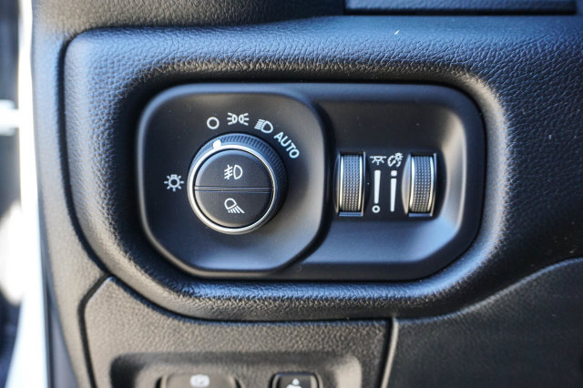Used 2025 RAM 1500 Big Horn RWD image 13