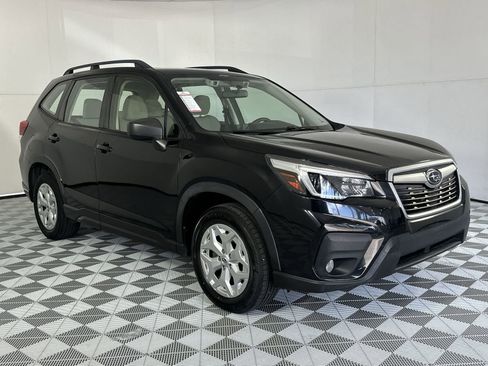Used 2021 Subaru Forester AWD/4WD image 2
