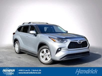 Used 2024 Toyota Highlander LE