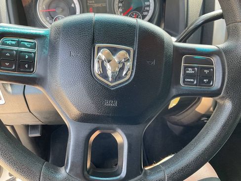 Used 2015 RAM 2500 SLT AWD/4WD image 18