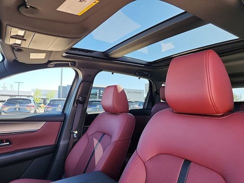 Used 2025 MAZDA CX-70 3.3 Turbo S w/ Premium Package image 27