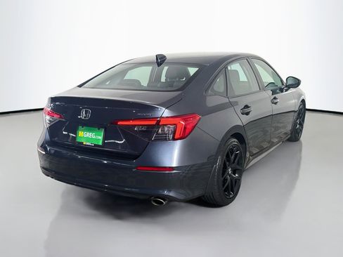 Used 2023 Honda Civic Sport image 10