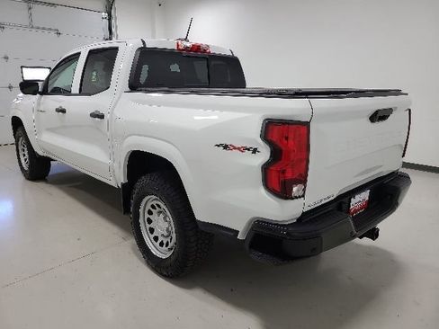 Used 2026 Chevrolet Colorado W/T w/ Advanced Trailering Package AWD/4WD image 11