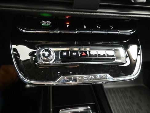 New 2026 Lincoln Corsair Premiere image 21