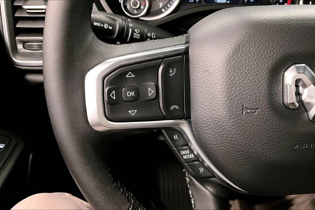 Used 2025 RAM 1500 Big Horn AWD/4WD image 26