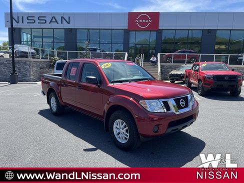 Certified 2021 Nissan Frontier SV w/ SV Utility Package AWD/4WD image 1