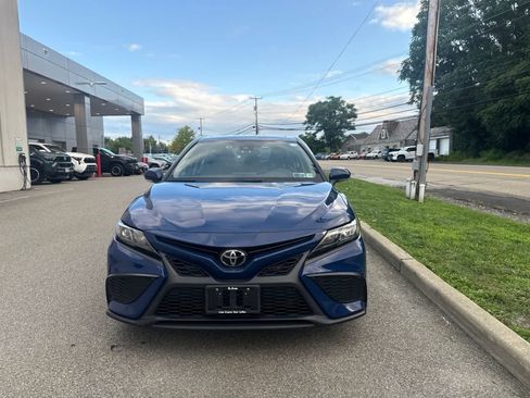 Used 2023 Toyota Camry SE w/ Cold Weather Package AWD/4WD image 2