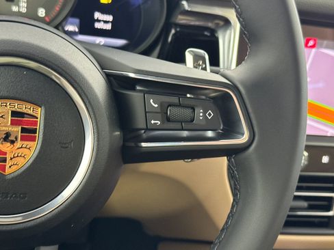 New 2026 Porsche Macan image 28