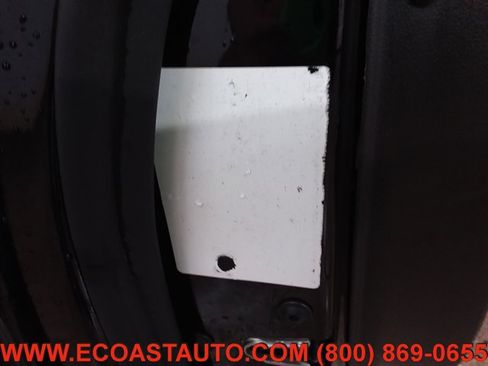 Used 2006 Pontiac Solstice Convertible w/ Premium Package image 16