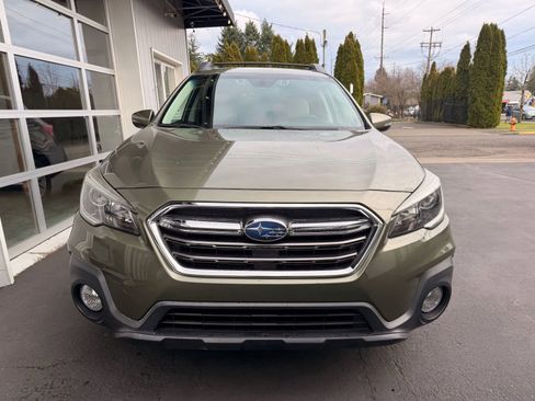 Used 2019 Subaru Outback 2.5i Premium image 7