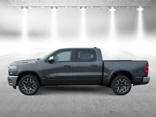 Used 2025 RAM 1500 Laramie AWD/4WD image 5