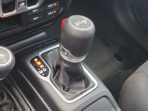 Used 2020 Jeep Wrangler Unlimited Sport AWD/4WD image 24
