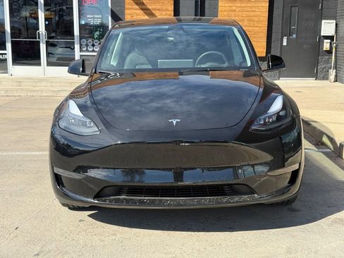 Used 2024 Tesla Model Y Long Range image 7