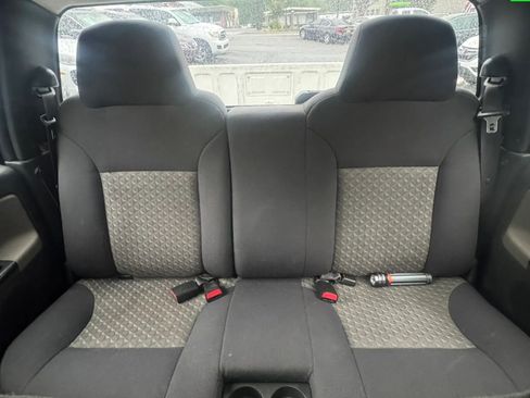 Used 2005 GMC Canyon SLE RWD image 11