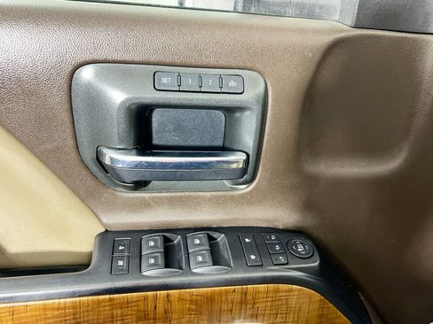 Used 2015 GMC Sierra 1500 SLT w/ SLT Crew Cab Value Package image 15