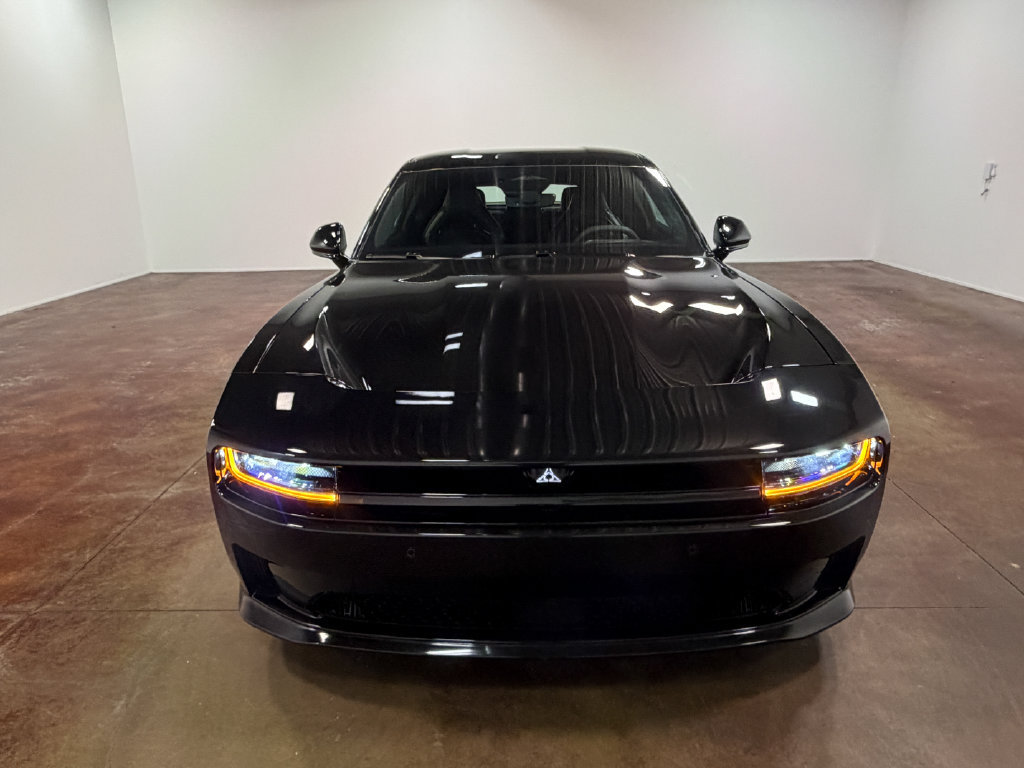 Used 2025 Dodge Charger Daytona Scat Pack w/ Track Pack AWD/4WD image 40