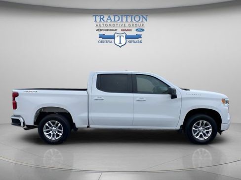 Used 2026 Chevrolet Silverado 1500 RST AWD/4WD image 7