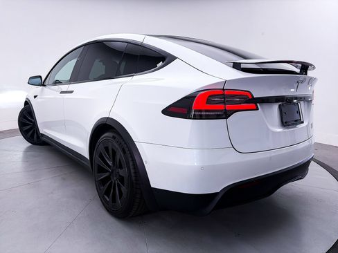 Used 2022 Tesla Model X Plaid AWD/4WD image 2