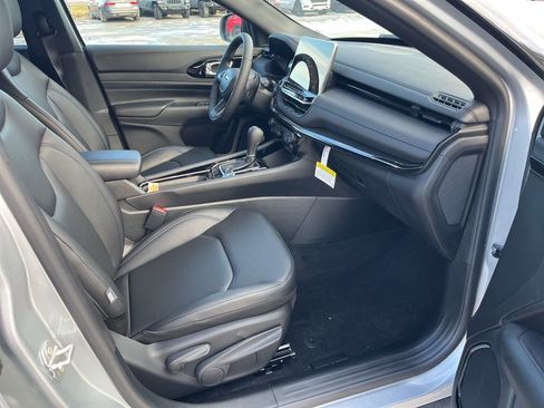 New 2026 Jeep Compass Limited image 11