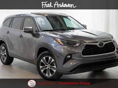 Used 2023 Toyota Highlander XLE