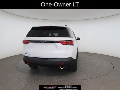 Used 2023 Chevrolet Traverse LT FWD image 16