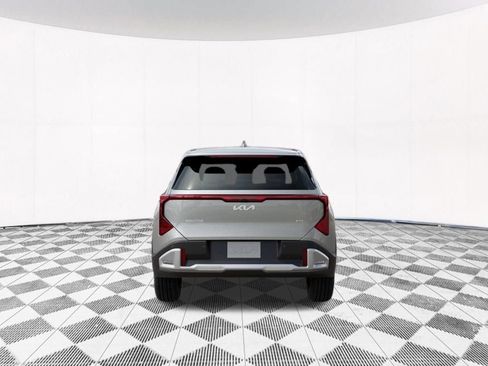 New 2027 Kia Seltos LX AWD/4WD image 6