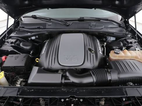 Used 2017 Dodge Challenger R/T w/ Blacktop Package RWD image 15