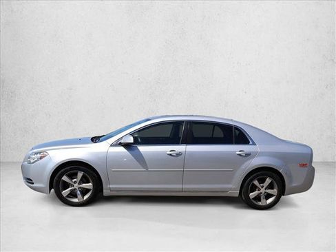 Used 2011 Chevrolet Malibu LT w/ Power Convenience Package FWD image 9