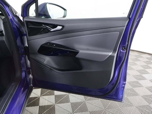 Used 2021 Volkswagen ID.4 Pro S image 25