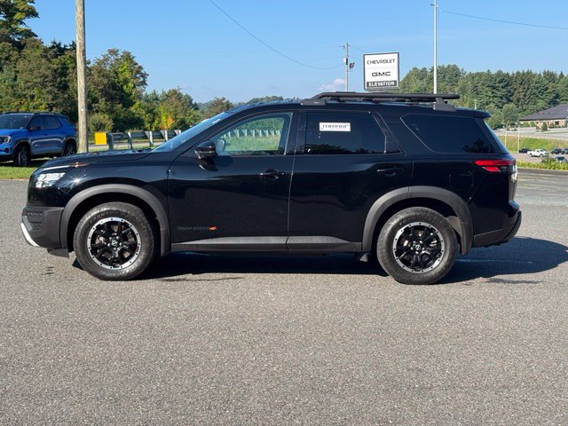 Used 2023 Nissan Pathfinder Rock Creek AWD/4WD image 4