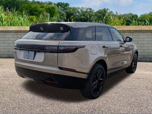 New 2026 Land Rover Range Rover Velar Dynamic SE image 4
