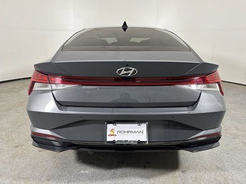 Used 2023 Hyundai Elantra Limited image 33