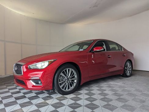 Used 2022 INFINITI Q50 Luxe w/ Cargo Package image 4