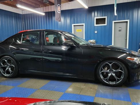 Used 2017 Alfa Romeo Giulia Ti w/ TI Performance Package image 74