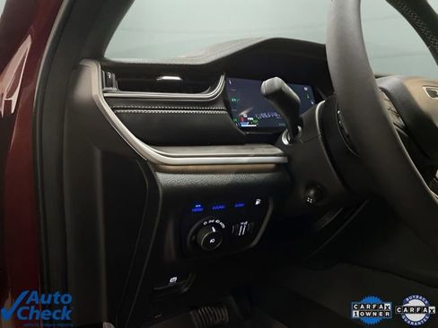 Used 2025 Jeep Grand Cherokee Limited 4xe image 15